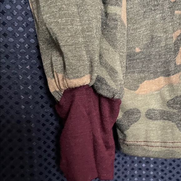 Magic Fit Burgundy and Camouflage Long Sleeve Tee - Picture 4 of 6
